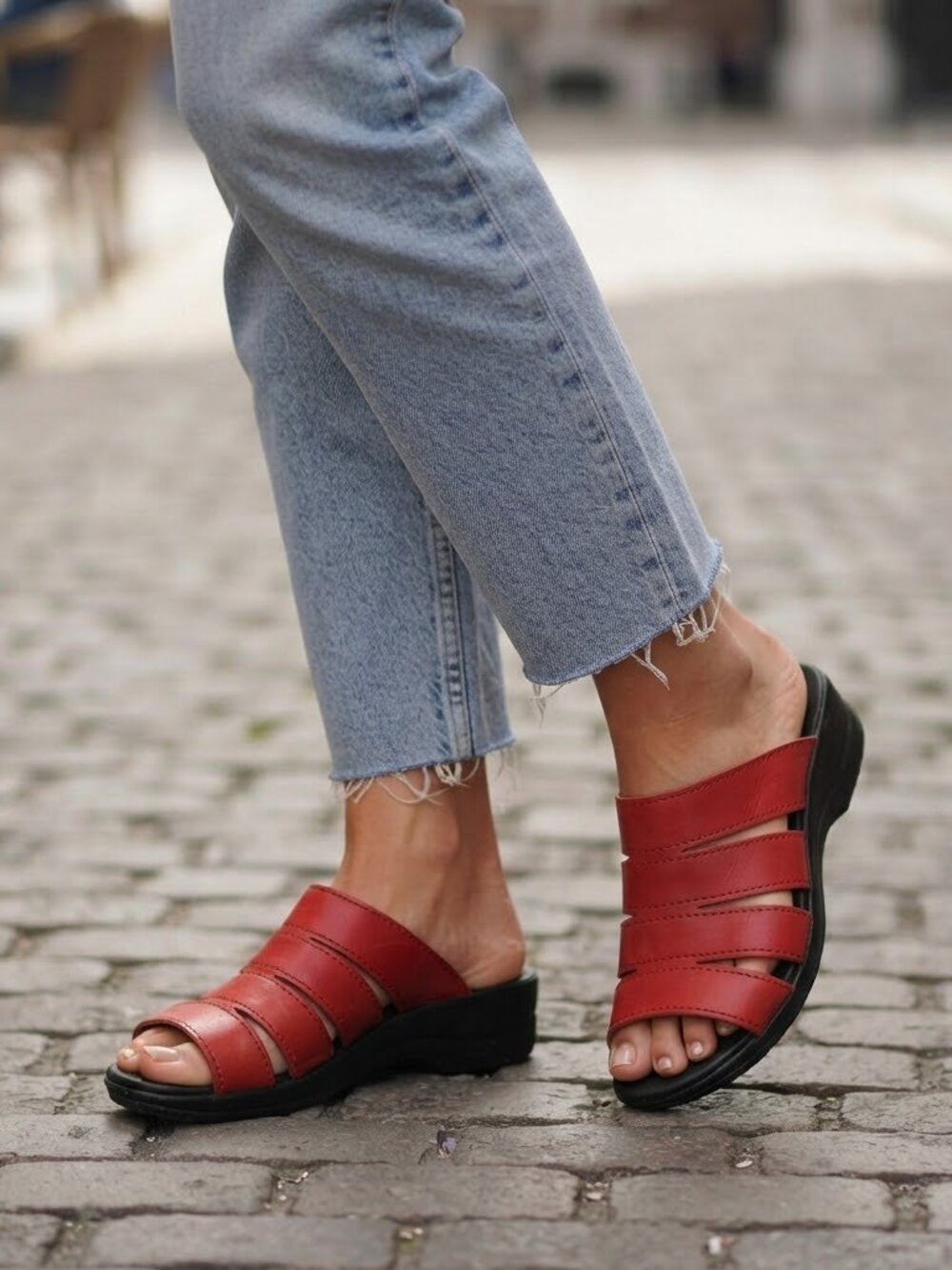 Dansko Red Leather Comfort Slide Sandals Size 40 EUR / 9.5-10 US NWOT